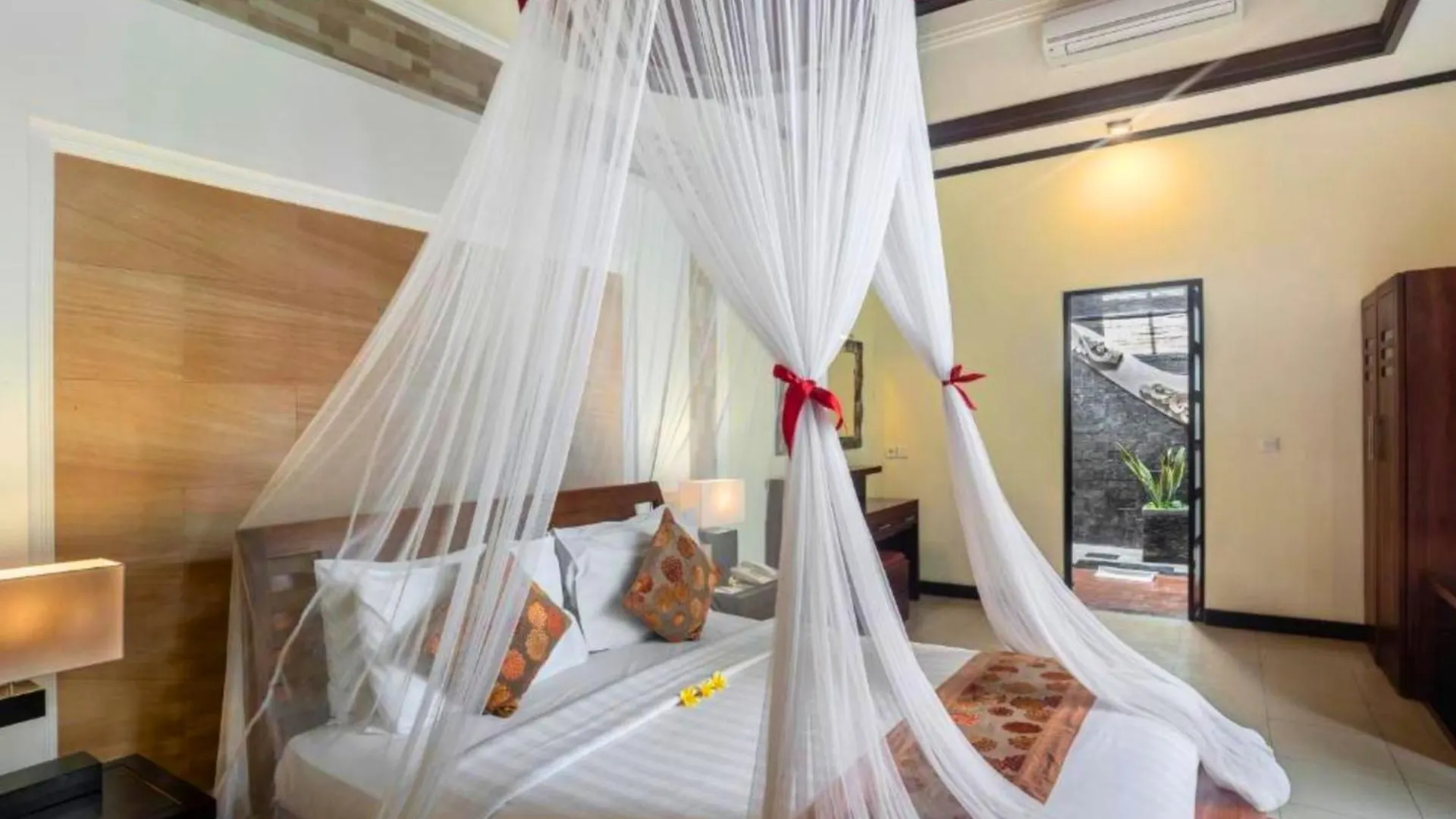 Swaran 1 Bedroom Private Pool Villa Ne46 Seminyak  Seminyak (Bali)